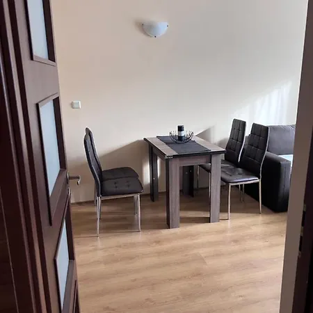“royal Park And Spa Apartments” *